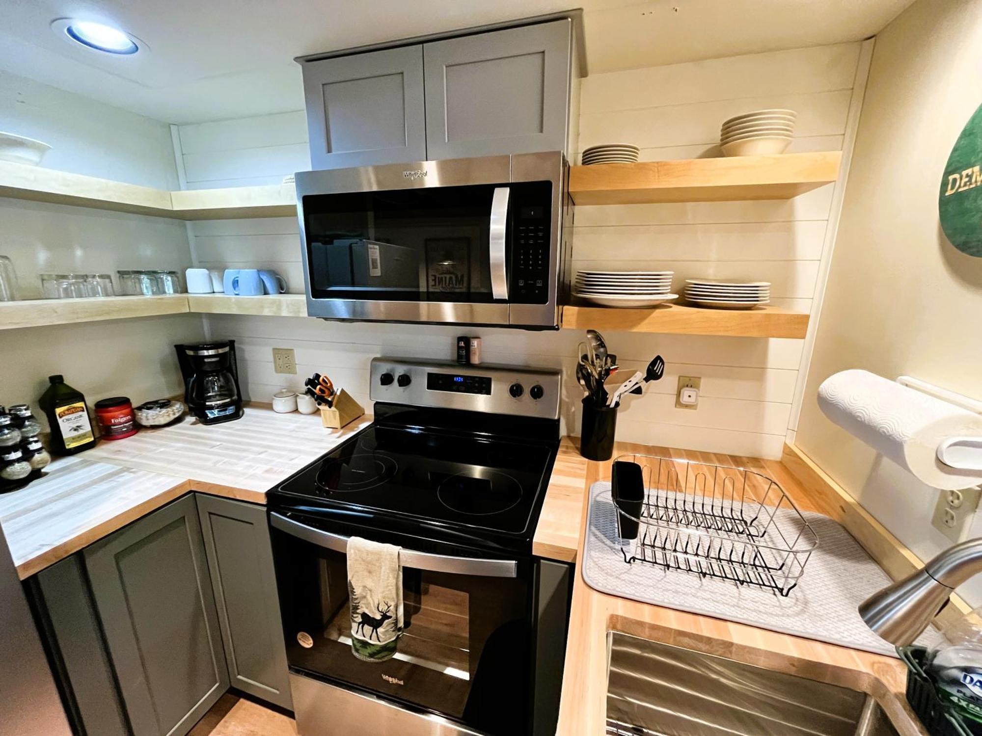 Newly Renovated & Furnished Condo, Only 3 Min To Sunday River! Bethel Buitenkant foto